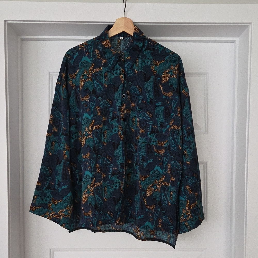 NWOT SHEIN Vintage-Inspired Teal & Navy Paisley Button-Up Shirt, Size L